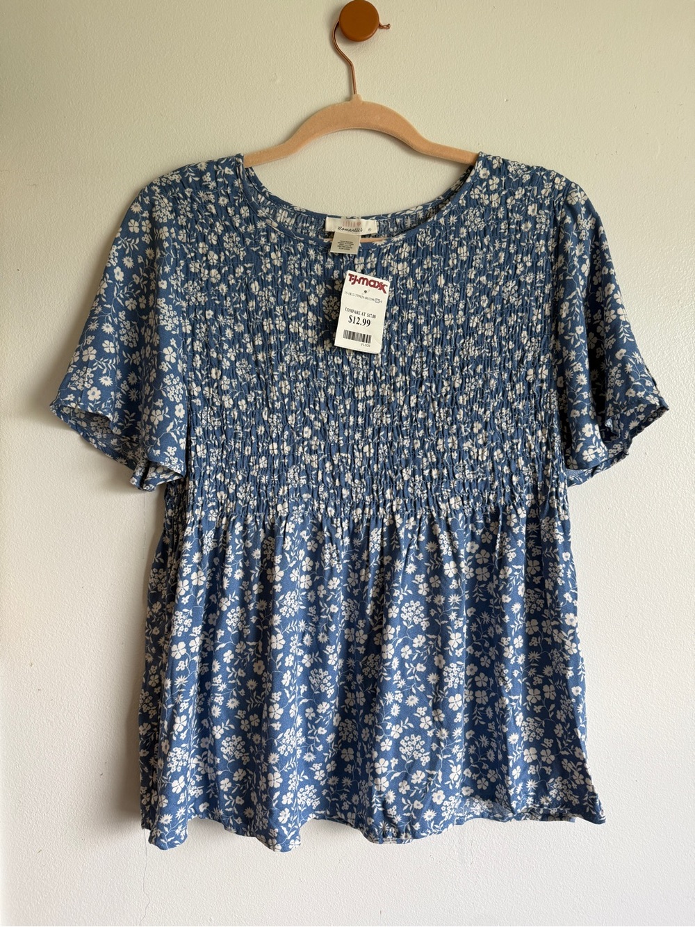 NWT XL Urban Romantics blue floral smocked babydoll top